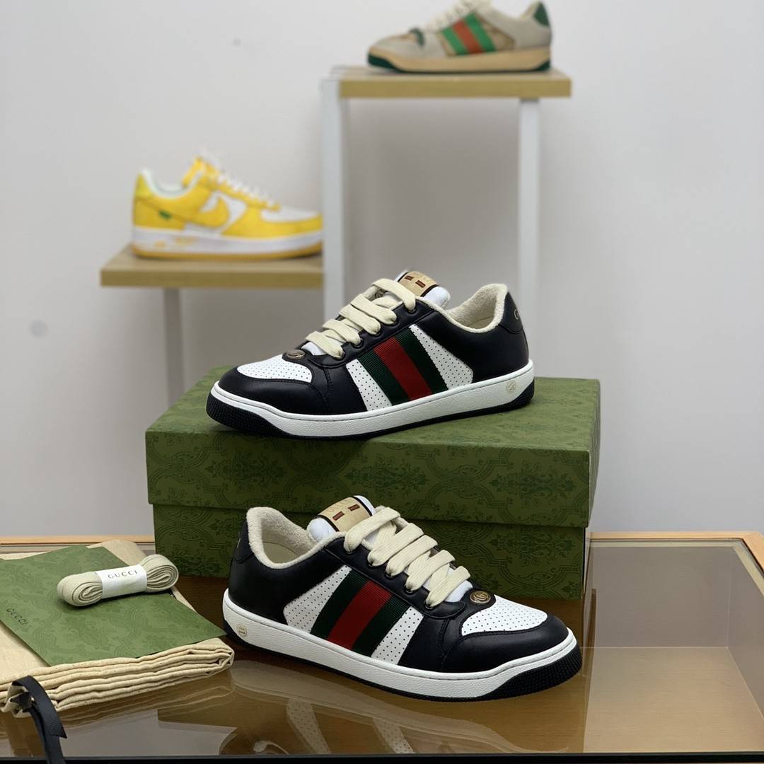 GU*IDirty shoes