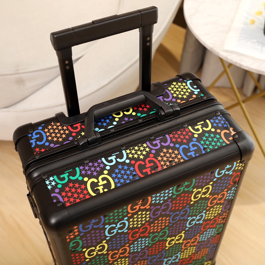 Gvc*1 Luggage/Vintage Trolley Case Classic Flower Pattern Aluminum Frame Size: 20 inches