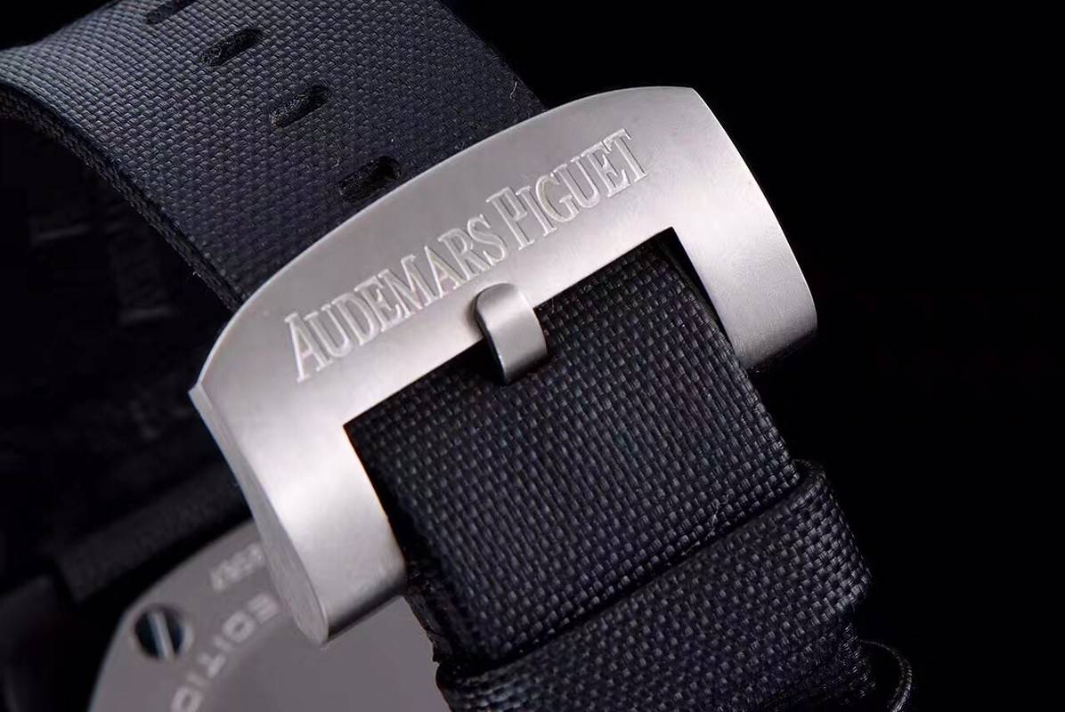 Audemars P1g*et Royal Oak Offshore 26378 Men