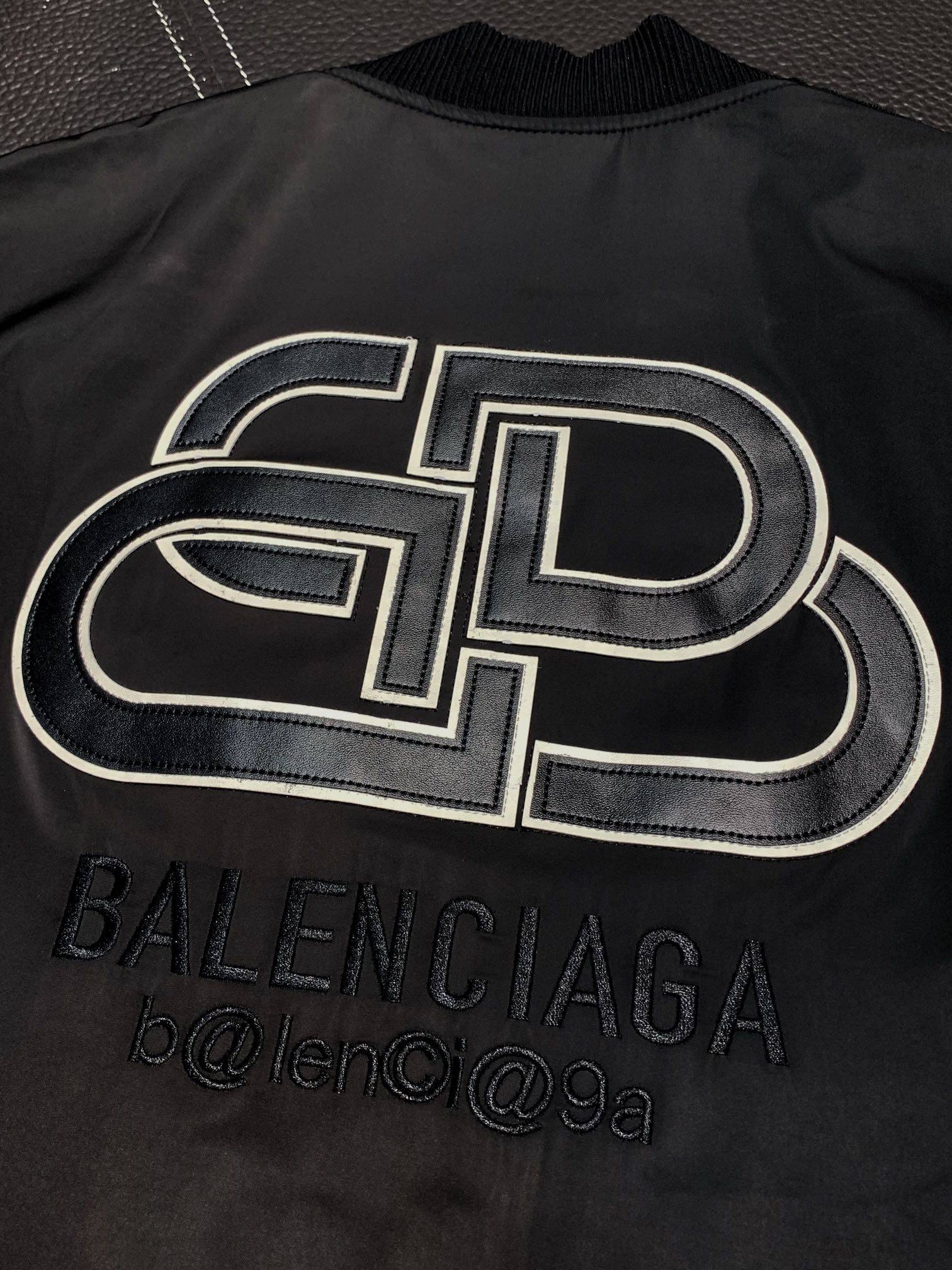 Ba1en*iaga digital print monogram trench coat