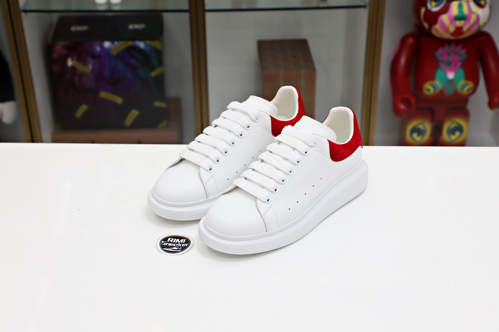 ALXNDER MC Mcqv*en WHITE SMOOTH CALF LEATHER RED SUEDE