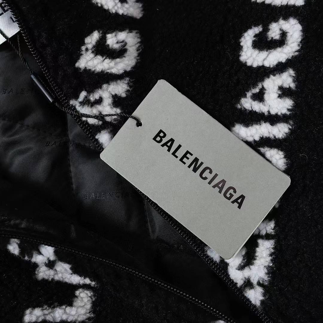 Ba1en*iaga lambskin jacket