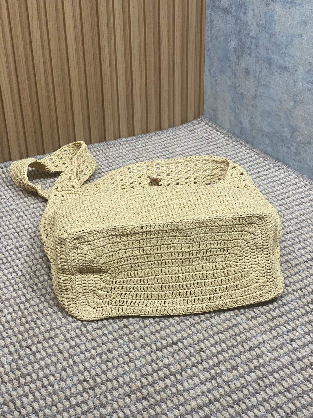 Y51 Apricot Braid/Gold Handmade Braided Bag Raffia Braided Style No.: 690941 Size: 30×37×14cm