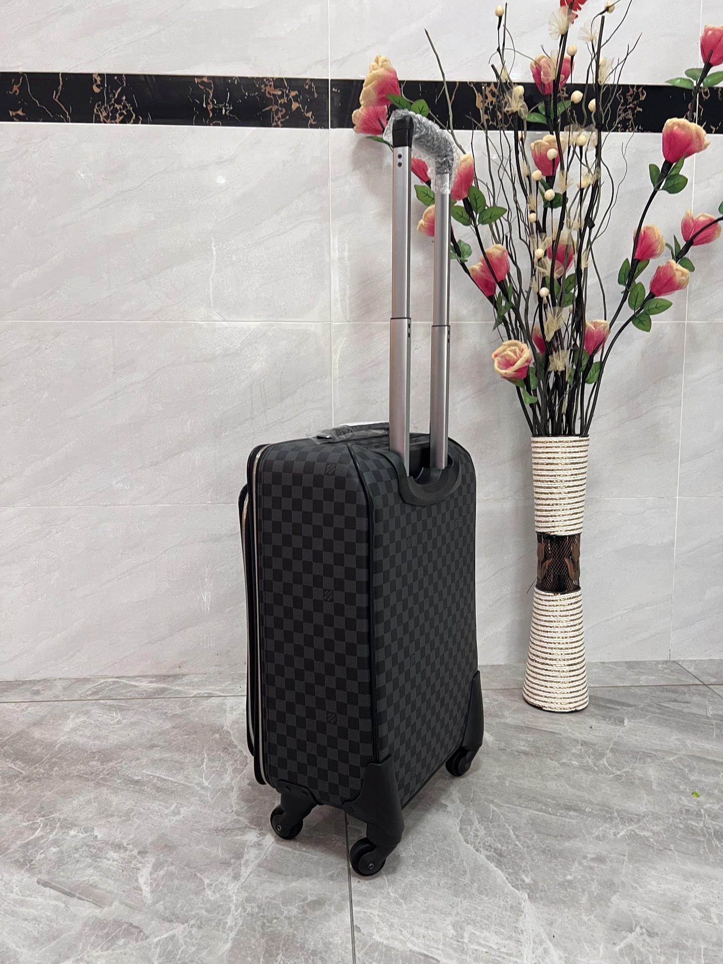 Gvc*1 Luggage/Original Leather GF4343 Size: 20 inches