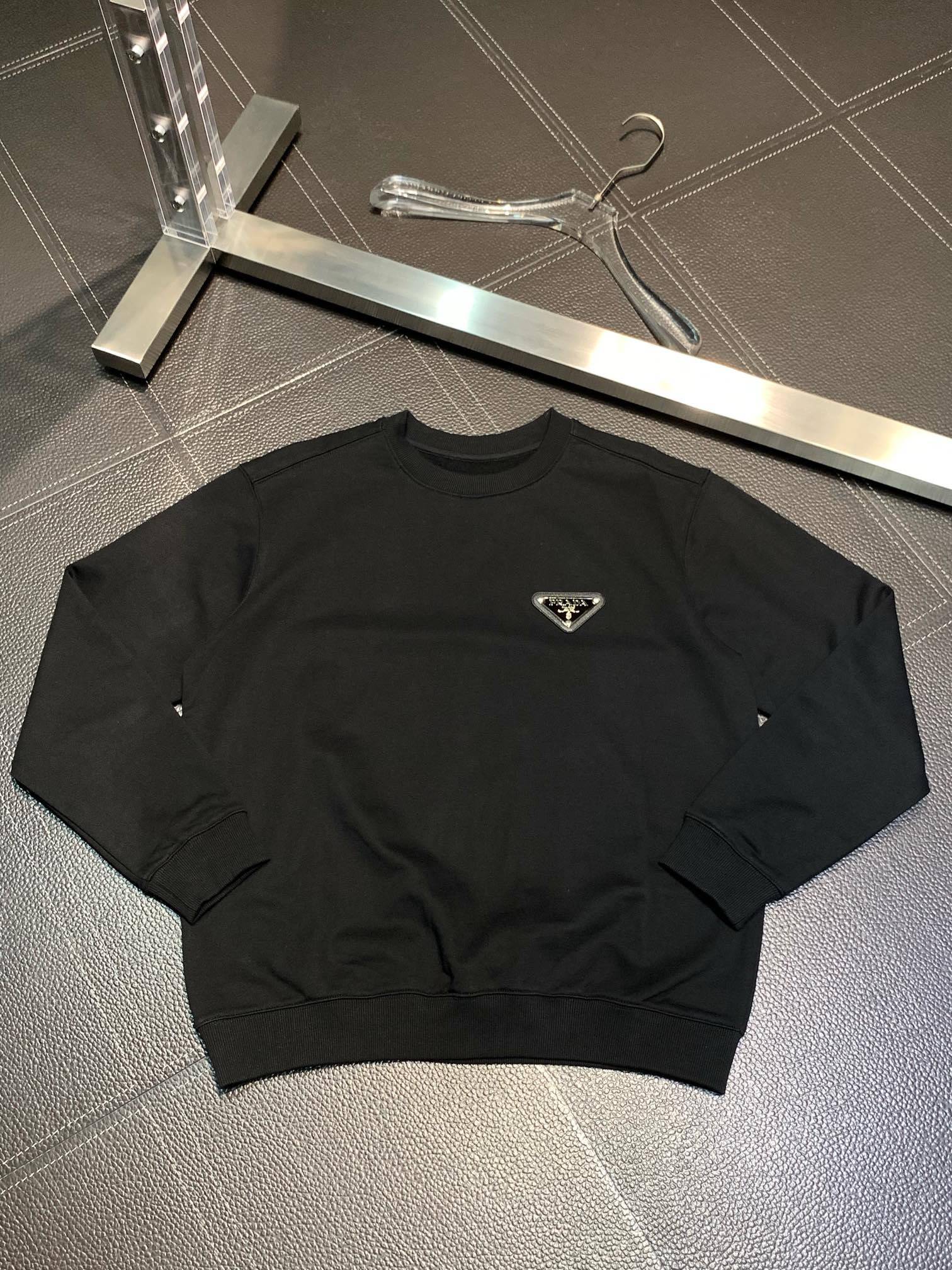 Pra*a casual sweatshirt