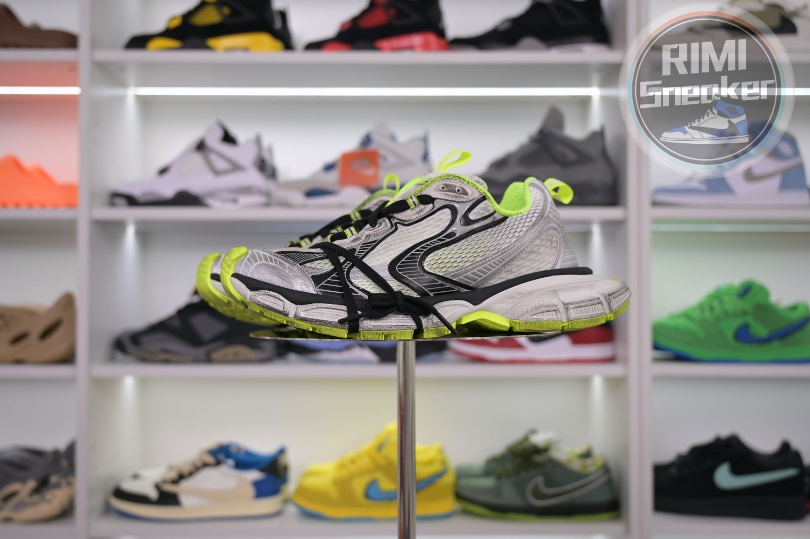 Ba1en*iaga PHANTOM SNEAKER
