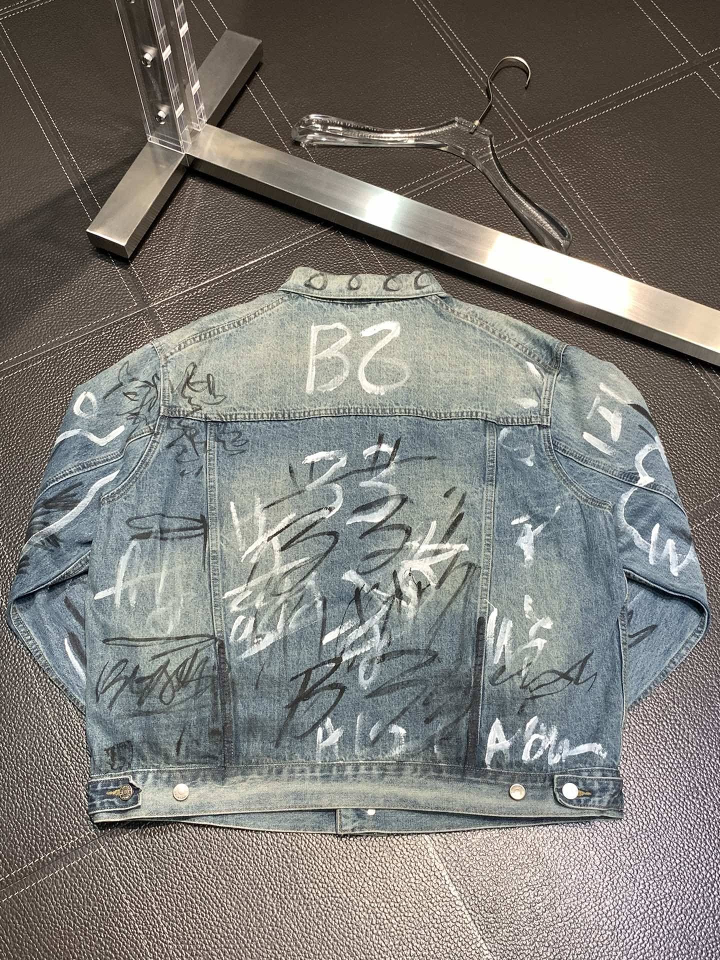 Ba1en*iaga Lapel graffiti denim jacket