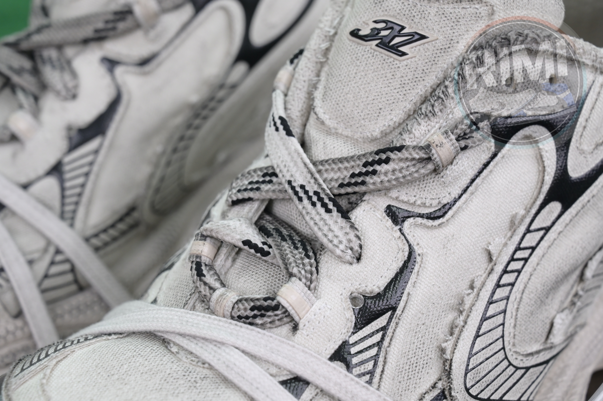 Ba1en*iaga PHANTOM SNEAKER