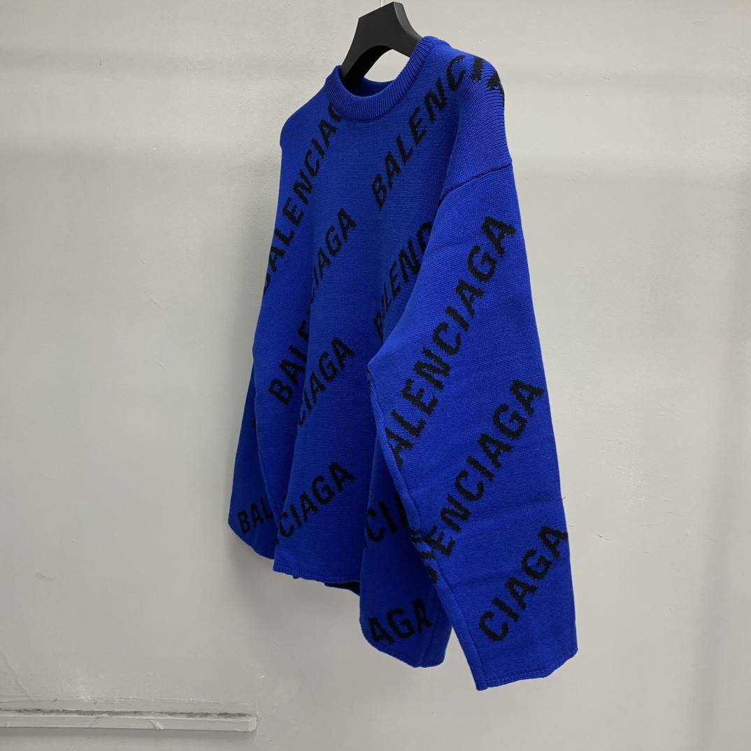 Ba1en*iaga letter sweater
