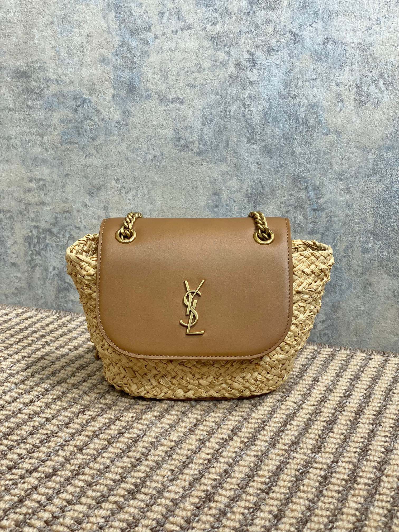 Yves Sa1nt Lau*nt straw mini MANON handmade model: 774269 size: 23x12x6