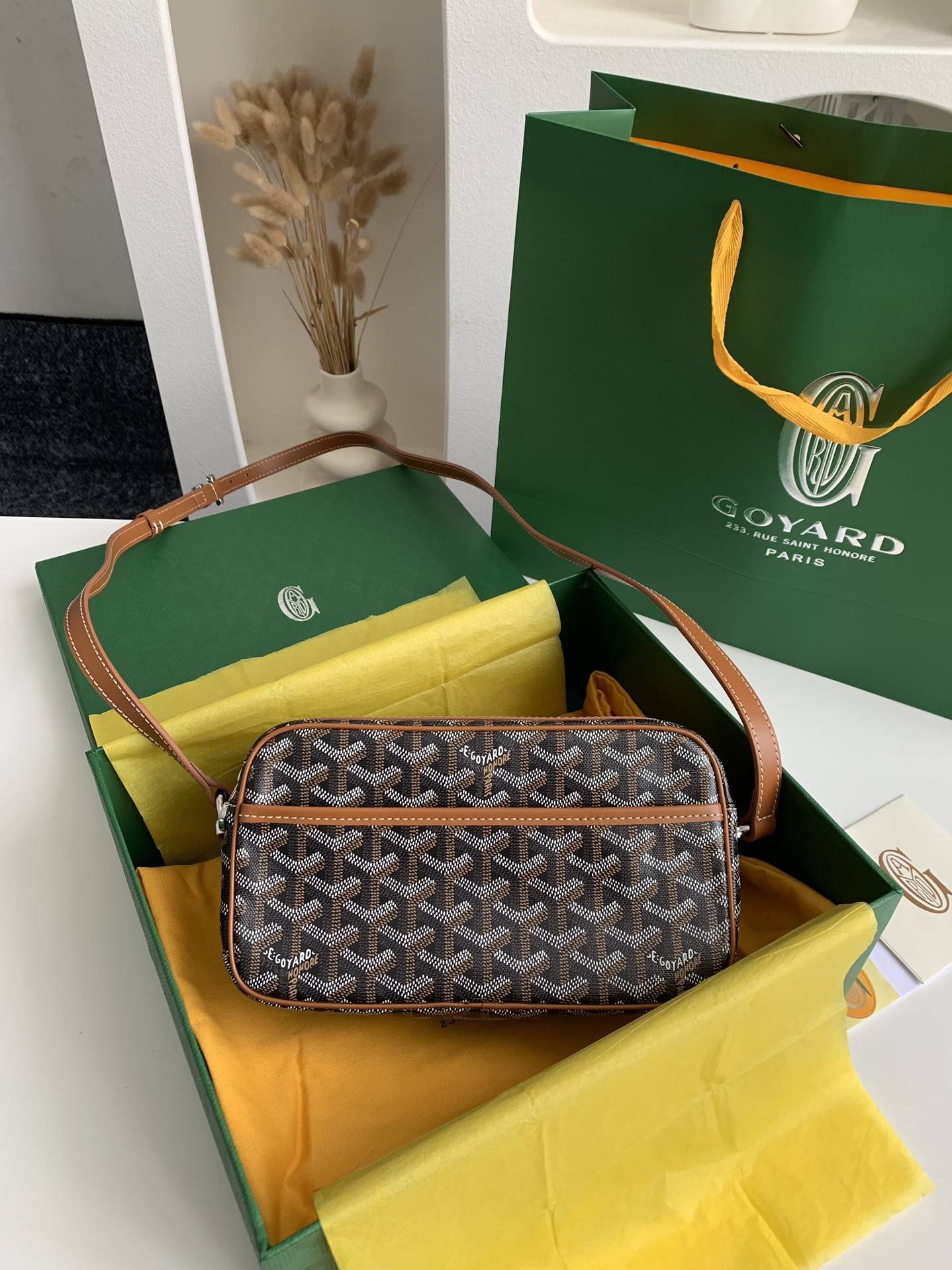 G09ard 2023 New Cap Vest Camera Bag  Size: 22 * 13 * 6.5cm