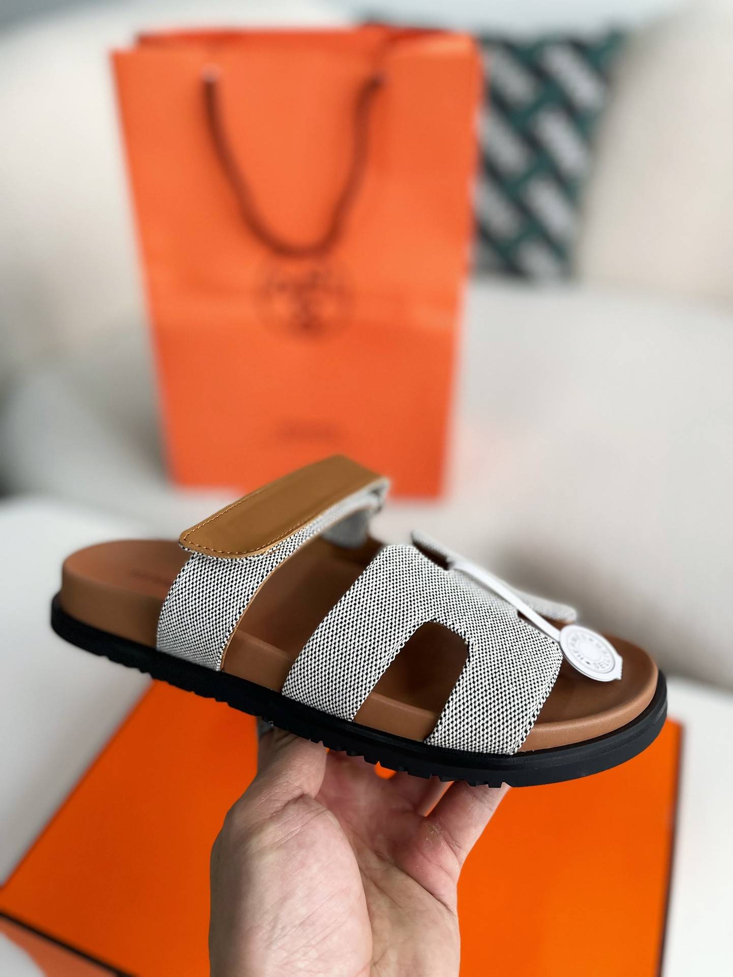 H**me5 zmir sandal