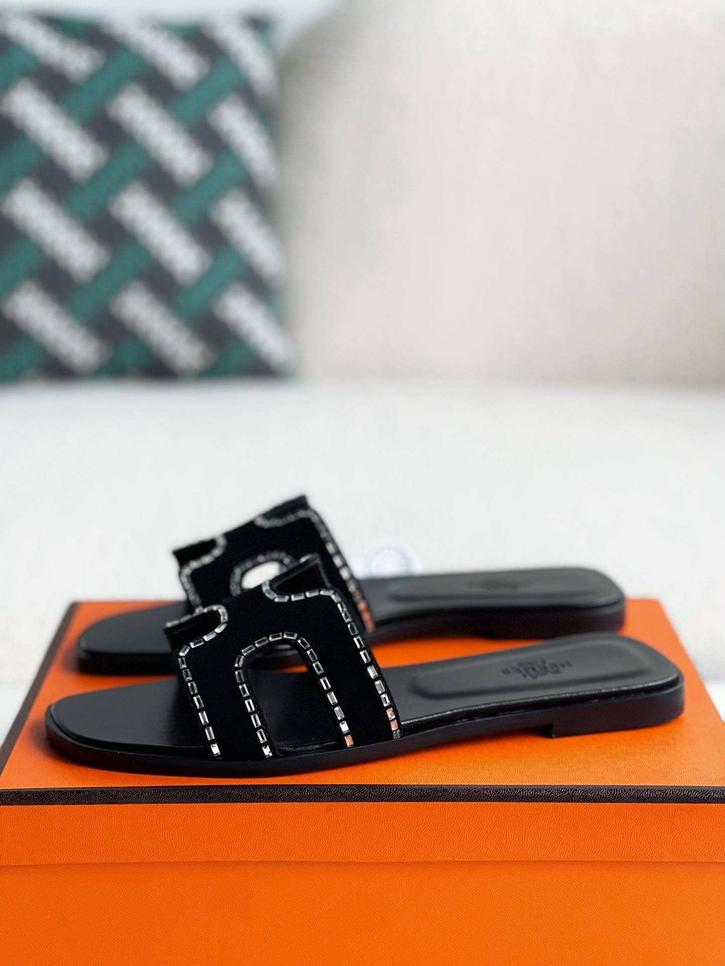 H**me5 zmir sandal