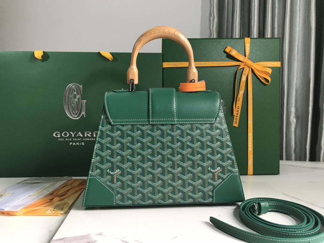 G09ard Saigon PM small bag, top quality!   Size: 28 * 20 * 12cm