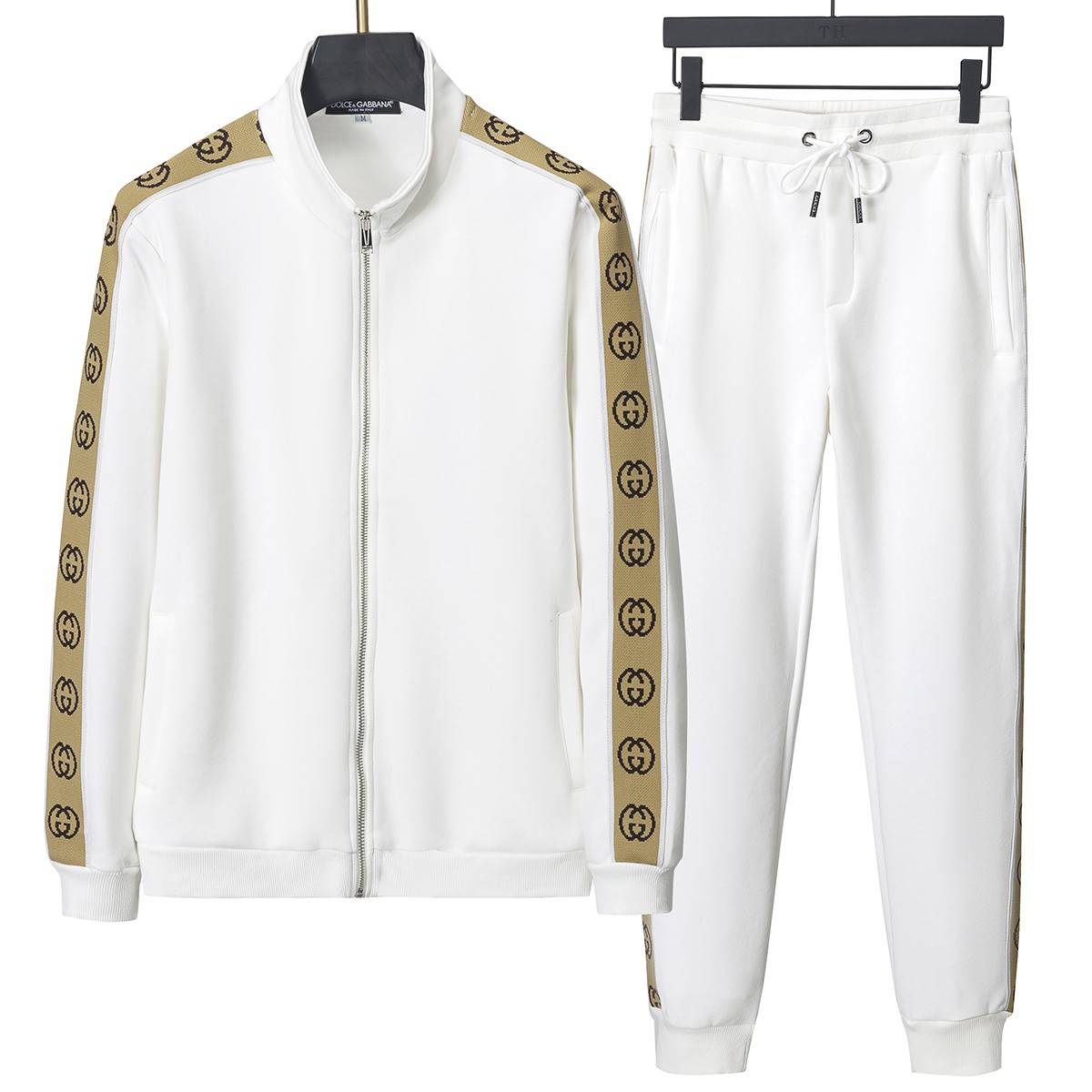 Gvc*1 casual suit