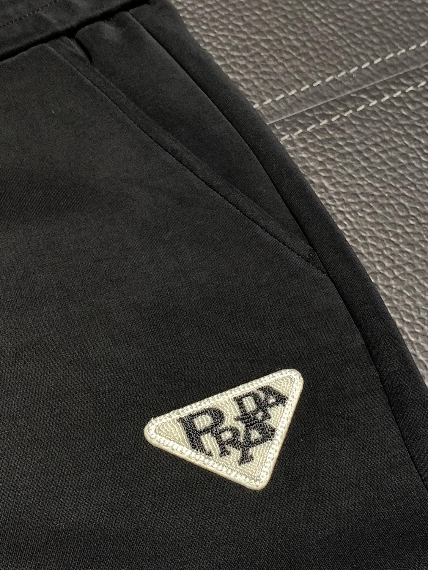 Pra*a casual pants
