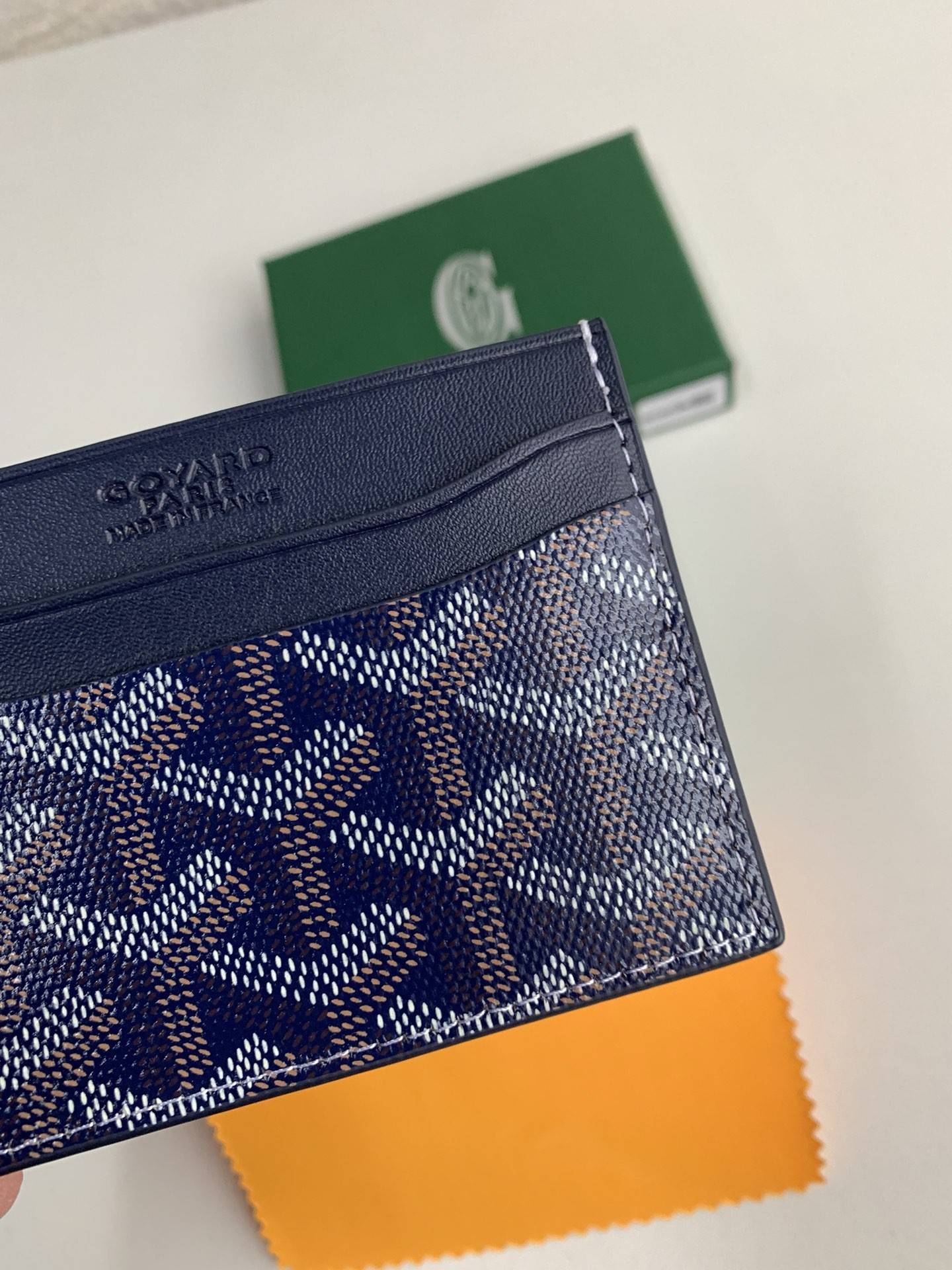 G09ard Card bag