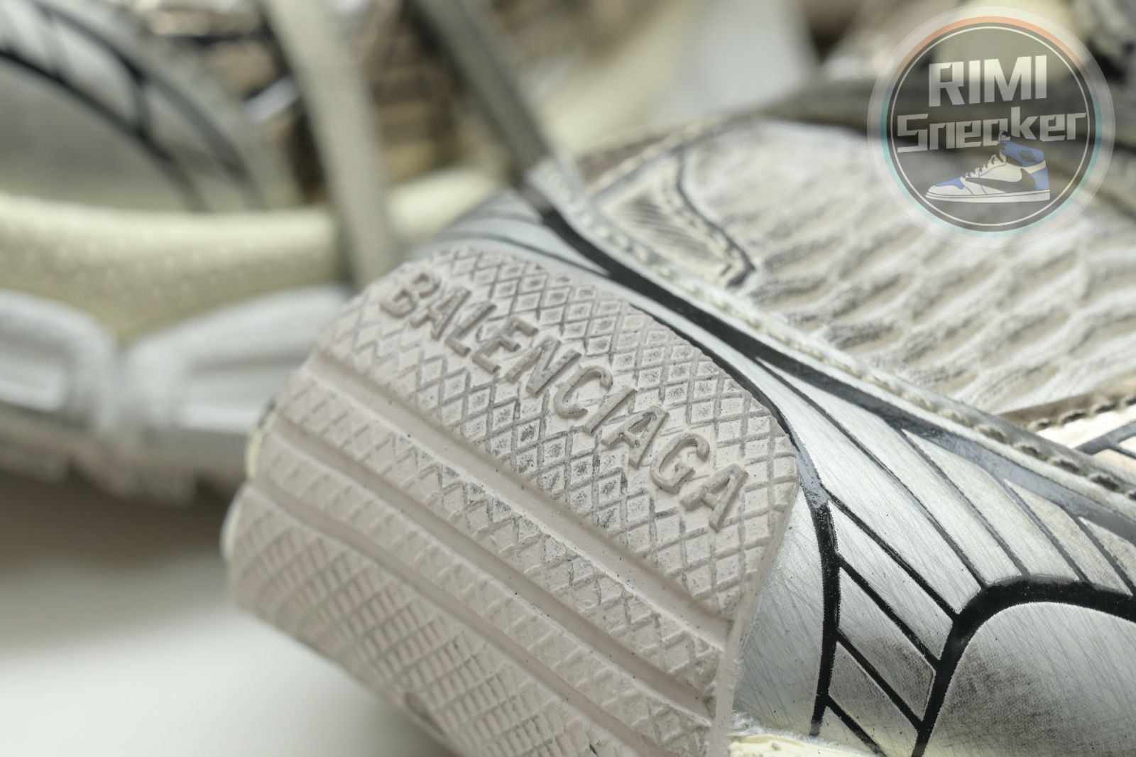Ba1en*iaga PHANTOM SNEAKER