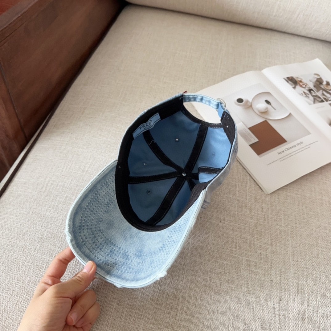 [#4813] Pra*a baseball cap peaked ca p hat