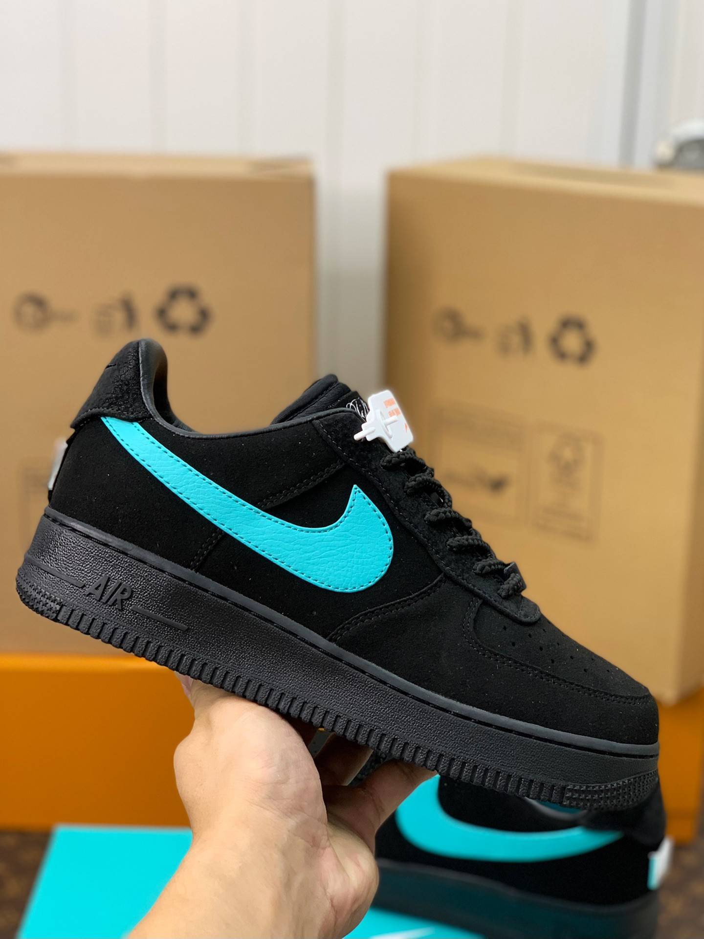 NIKE Air Force 1 Low T*f*ny &amp; Co. Sneakers