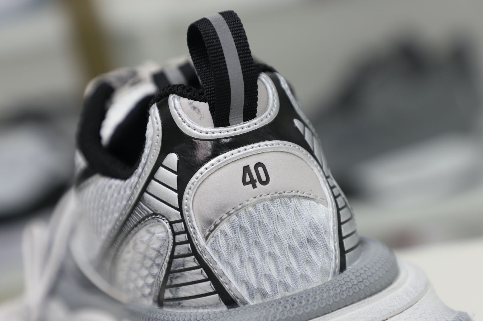 Ba1en*iaga PHANTOM SNEAKER