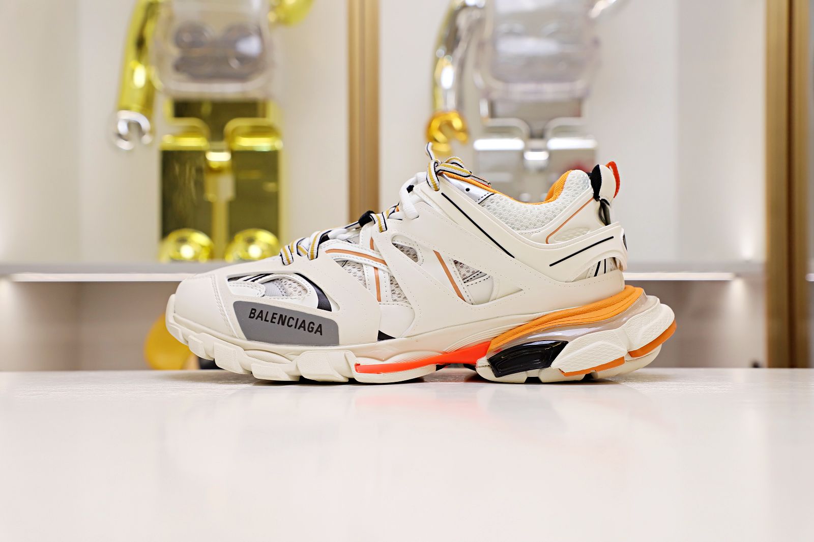 Ba1en*iaga TRACK TRAINER