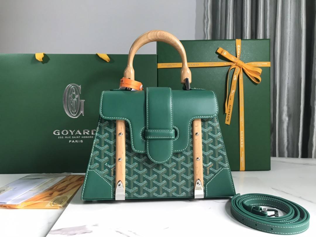 G09ard Saigon PM small bag, top quality!   Size: 28 * 20 * 12cm