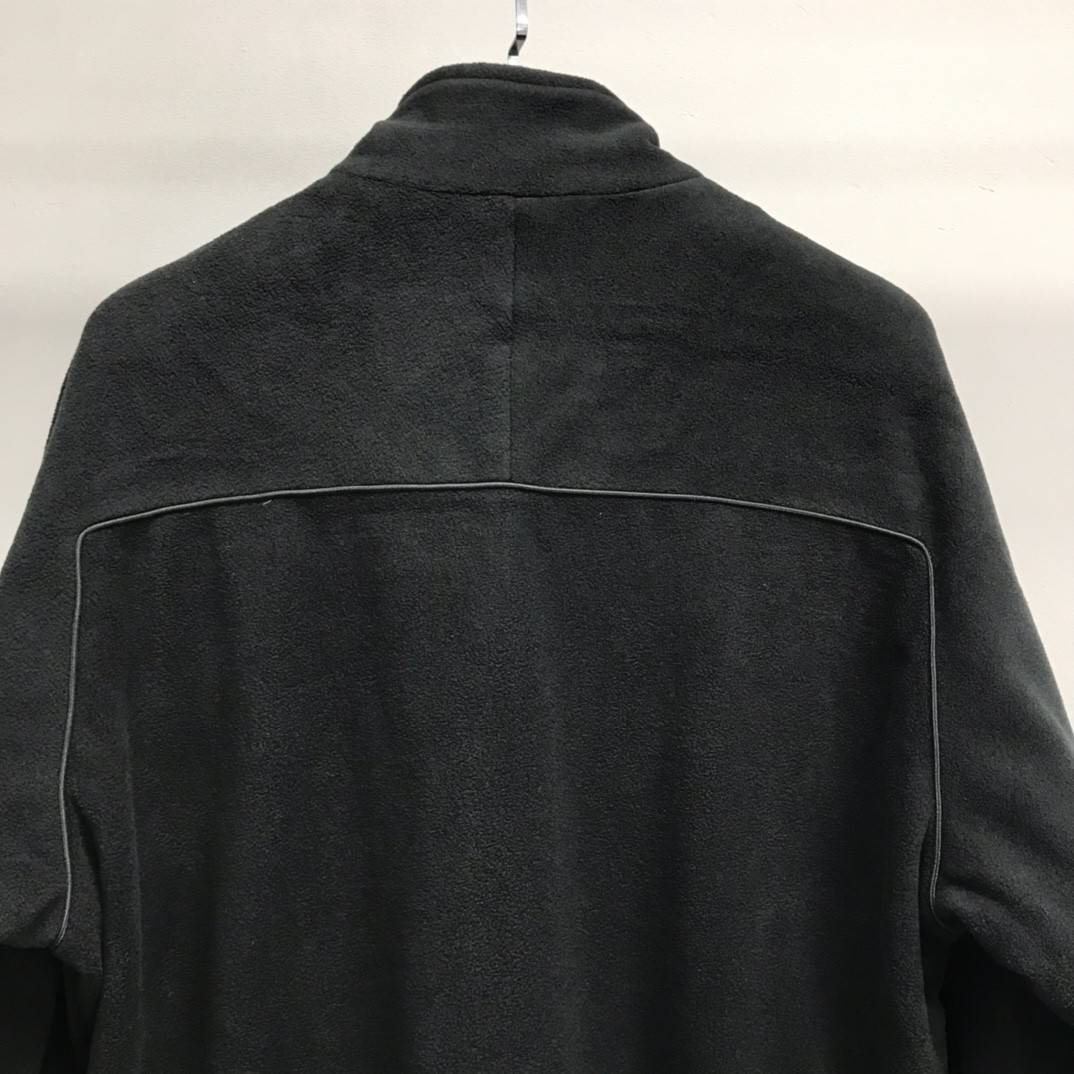 Ba1en*iaga arm letter jacket