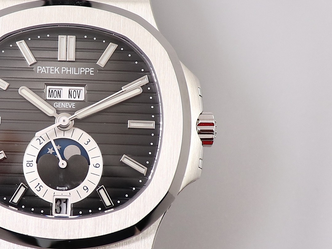 Pat*k Phi1i*pe 5726 series watch