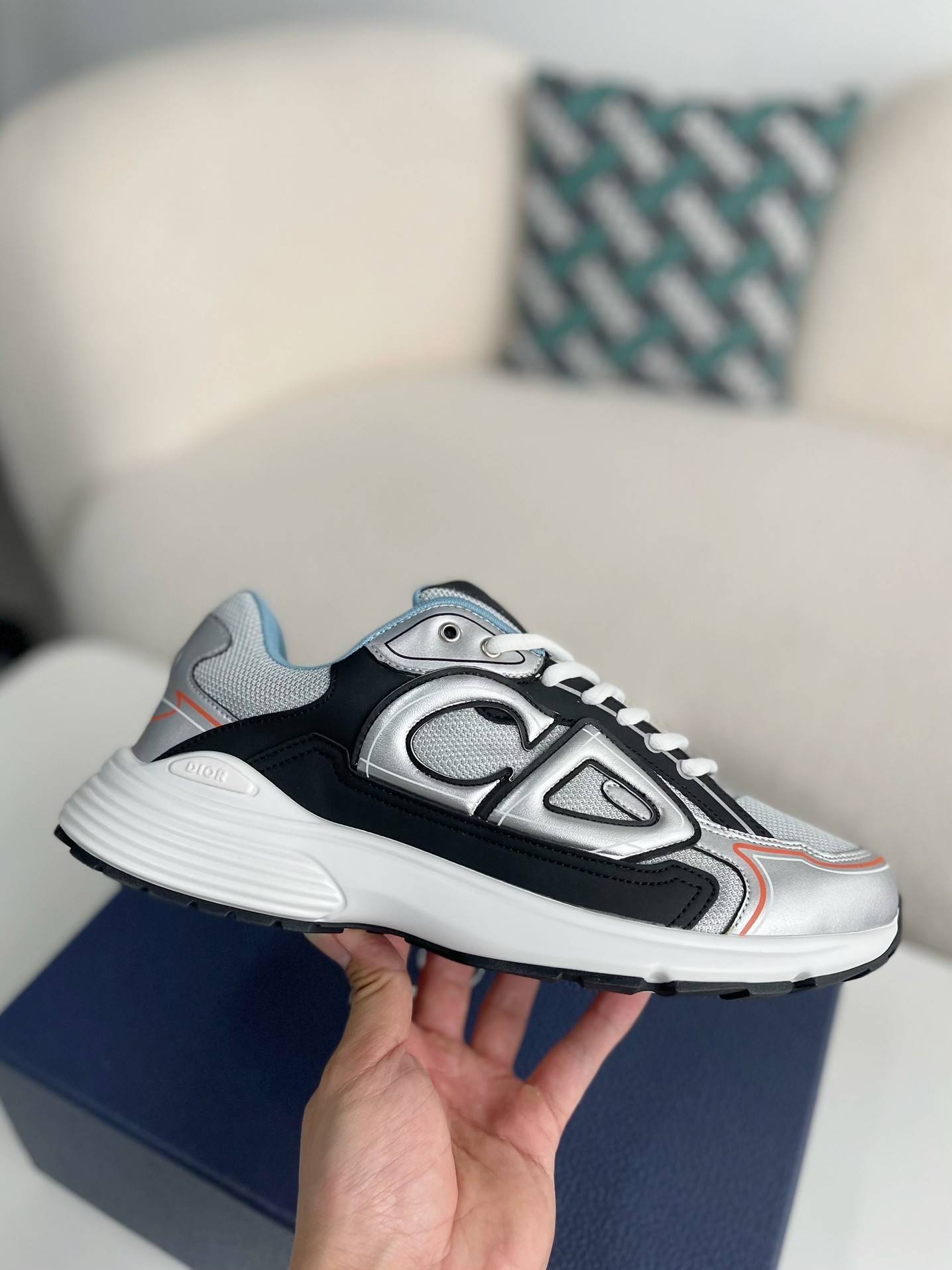 D*OR B30 New Sneaker