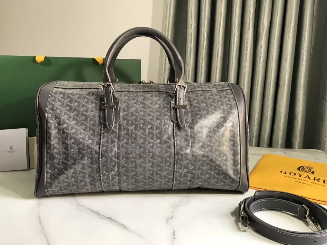 G09ard travel bag fitness bag, top quality!  Size: 48 * 23 * 24cm