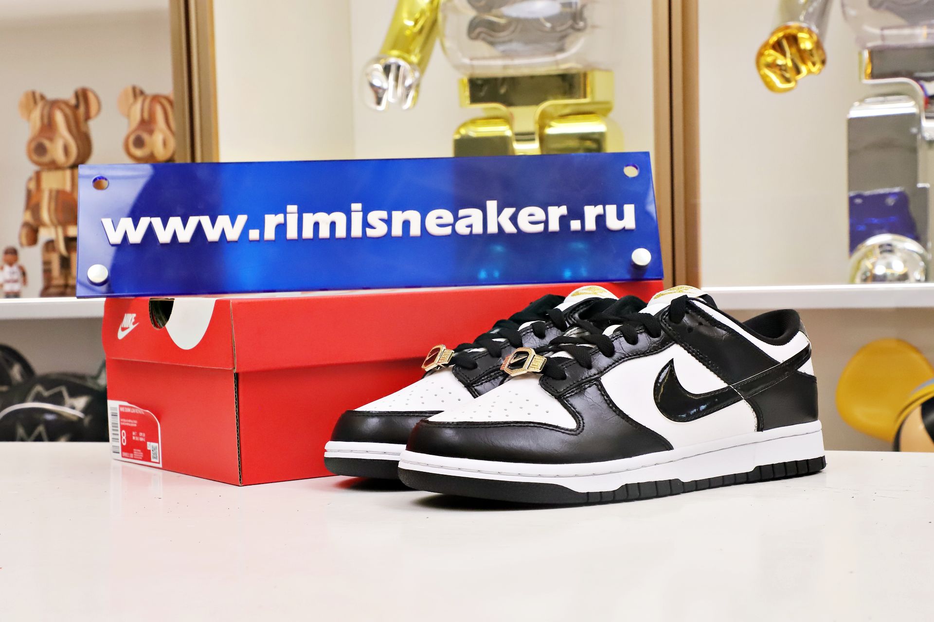 DUNK LOW PANDA