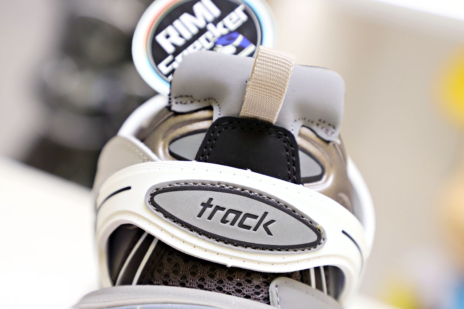 Ba1en*iaga TRACK TRAINER