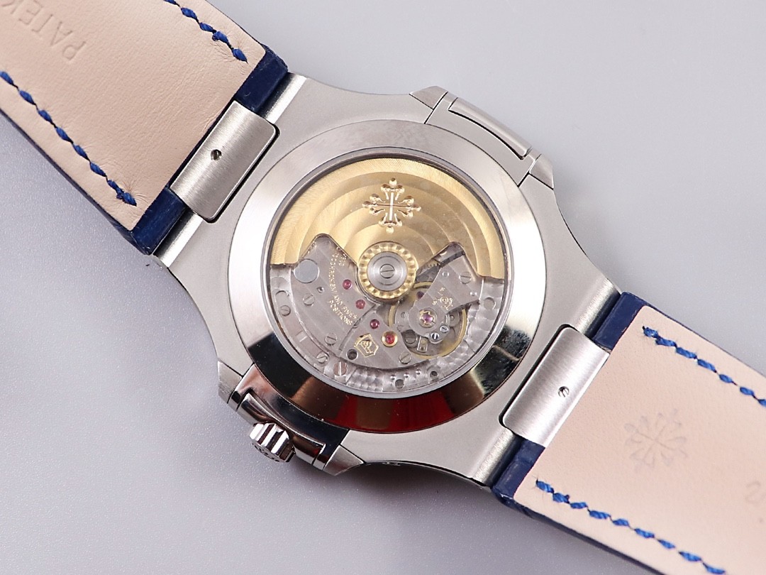 Pat*k Phi1i*pe 5726 series watch