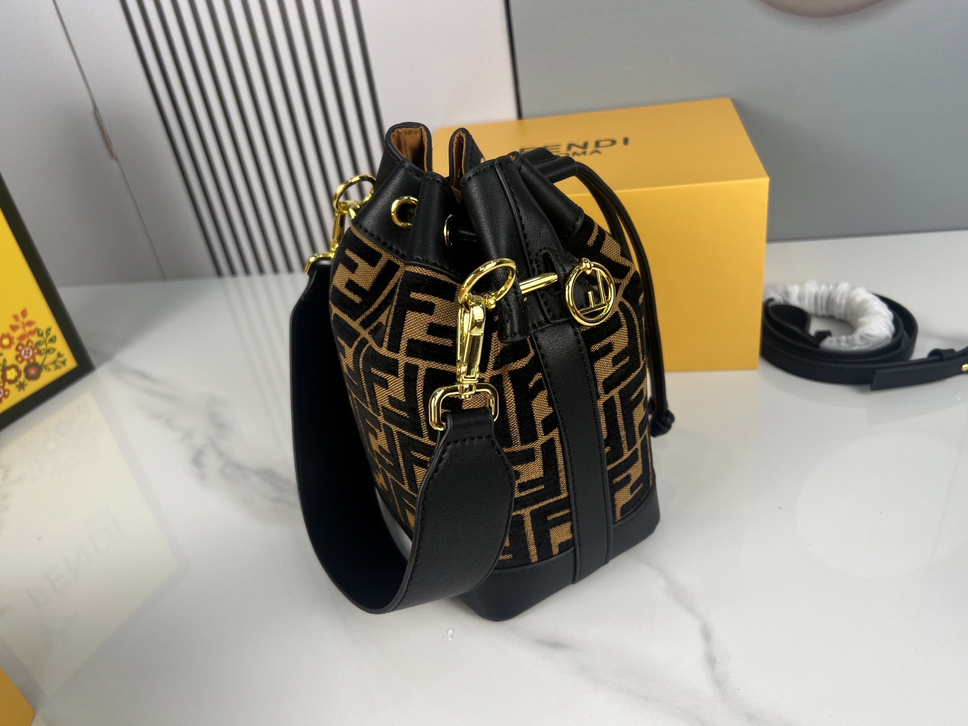 F**di Mon Tresor Small Bucket Bag Size: 15-23cm