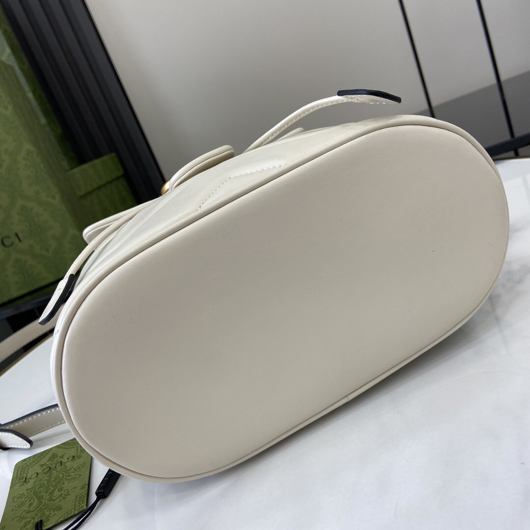 Gvc*1 Marmont Series Mini Backpack Model: 777253 Size: 20*19*11cm