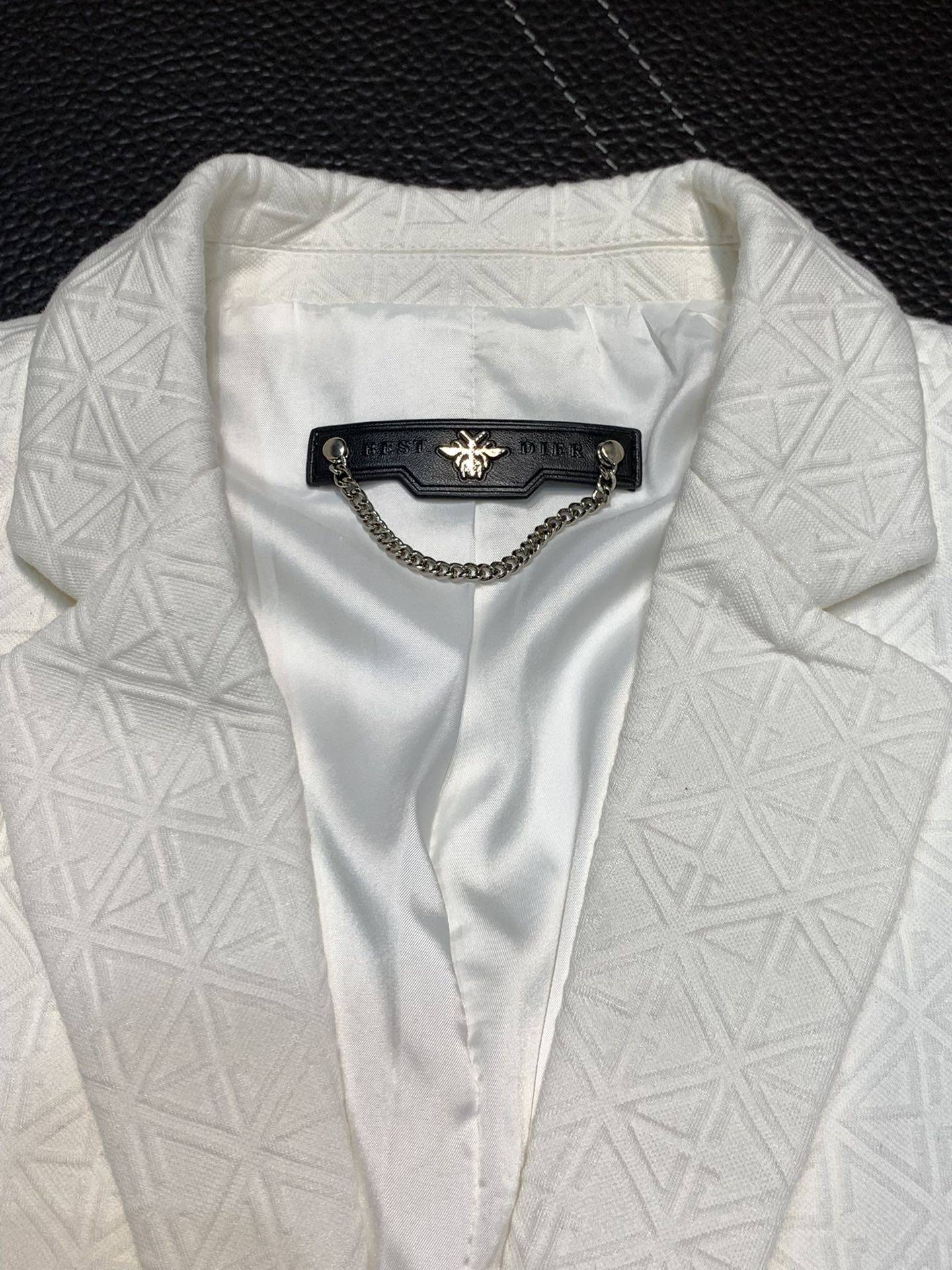 D10r casual suits