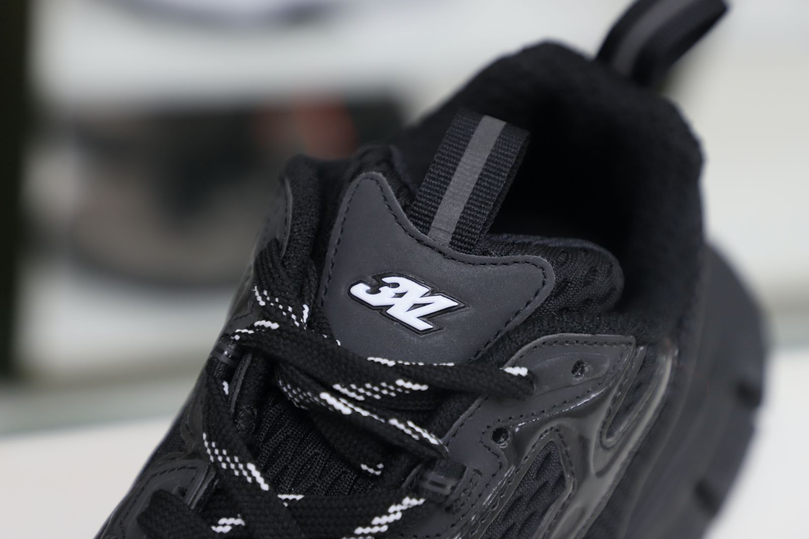 Ba1en*iaga PHANTOM SNEAKER