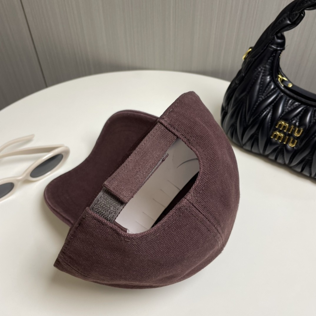 [#4805] Pra*a baseball cap peaked ca p hat