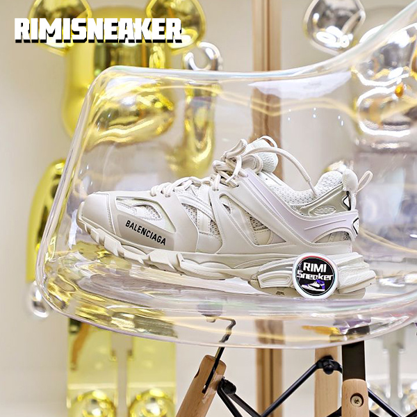 Ba1en*iaga TRACK TRAINER
