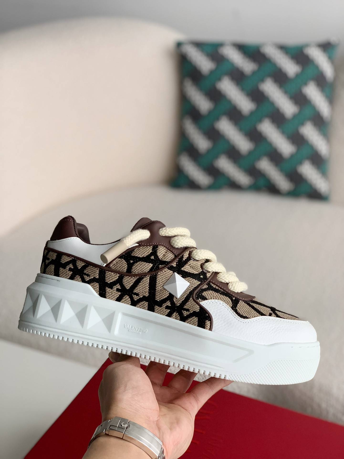 Va1e*ntin0 One Stud Sneakers