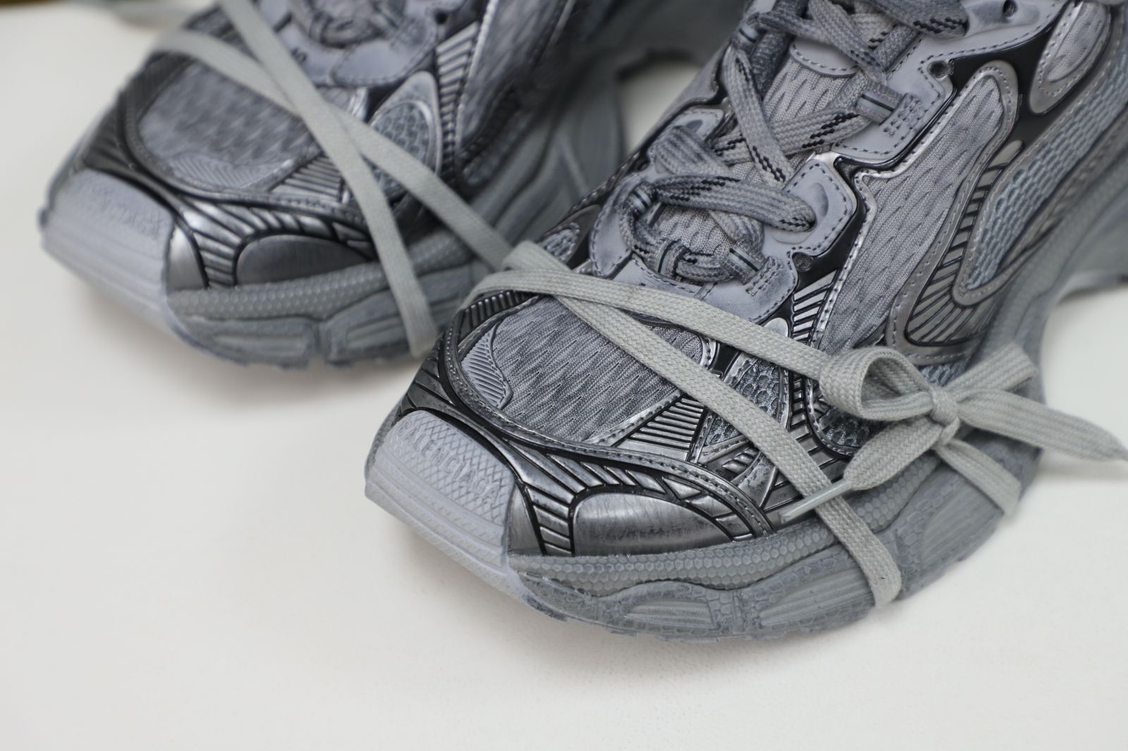 Ba1en*iaga PHANTOM SNEAKER