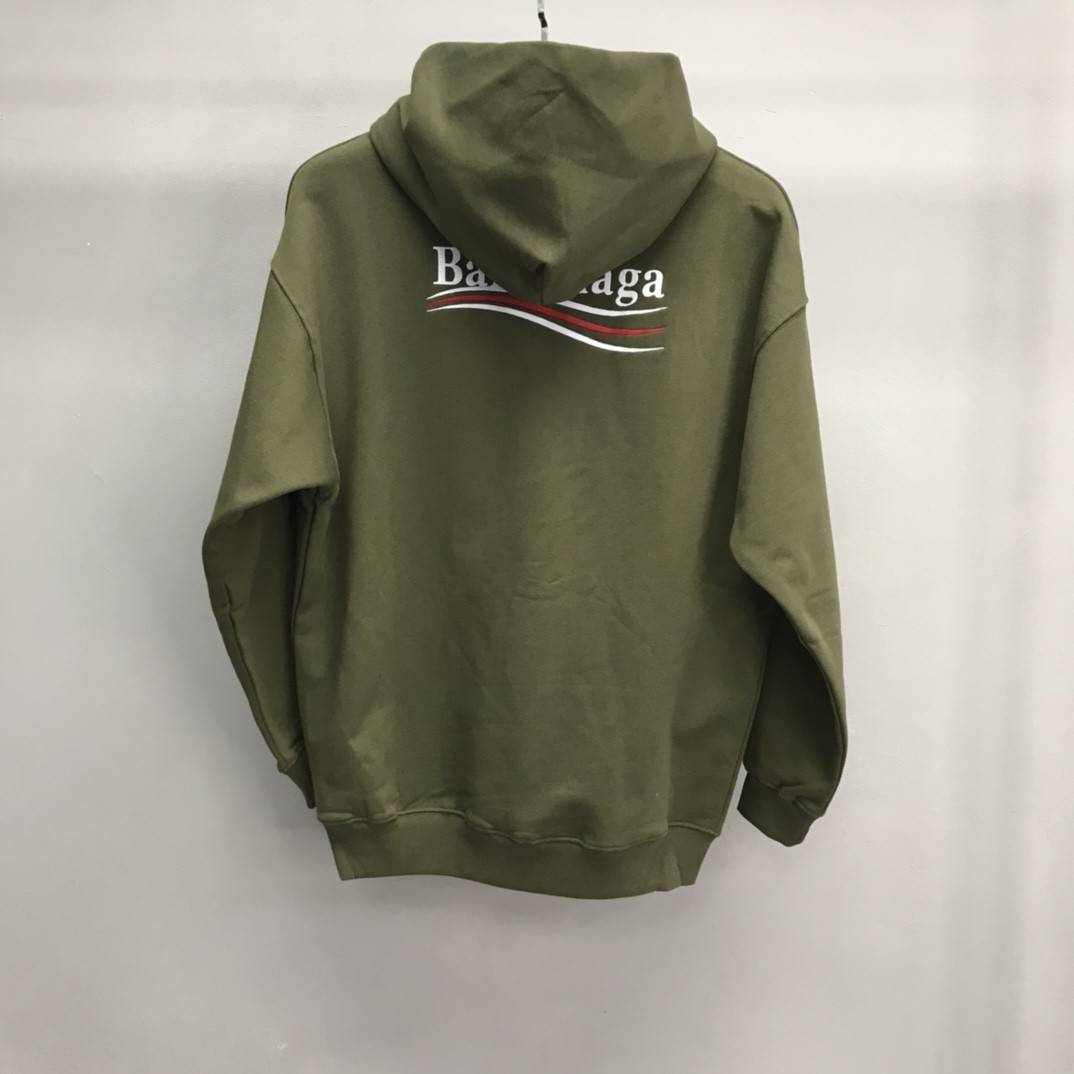 Ba1en*iaga cola lettered hoodie