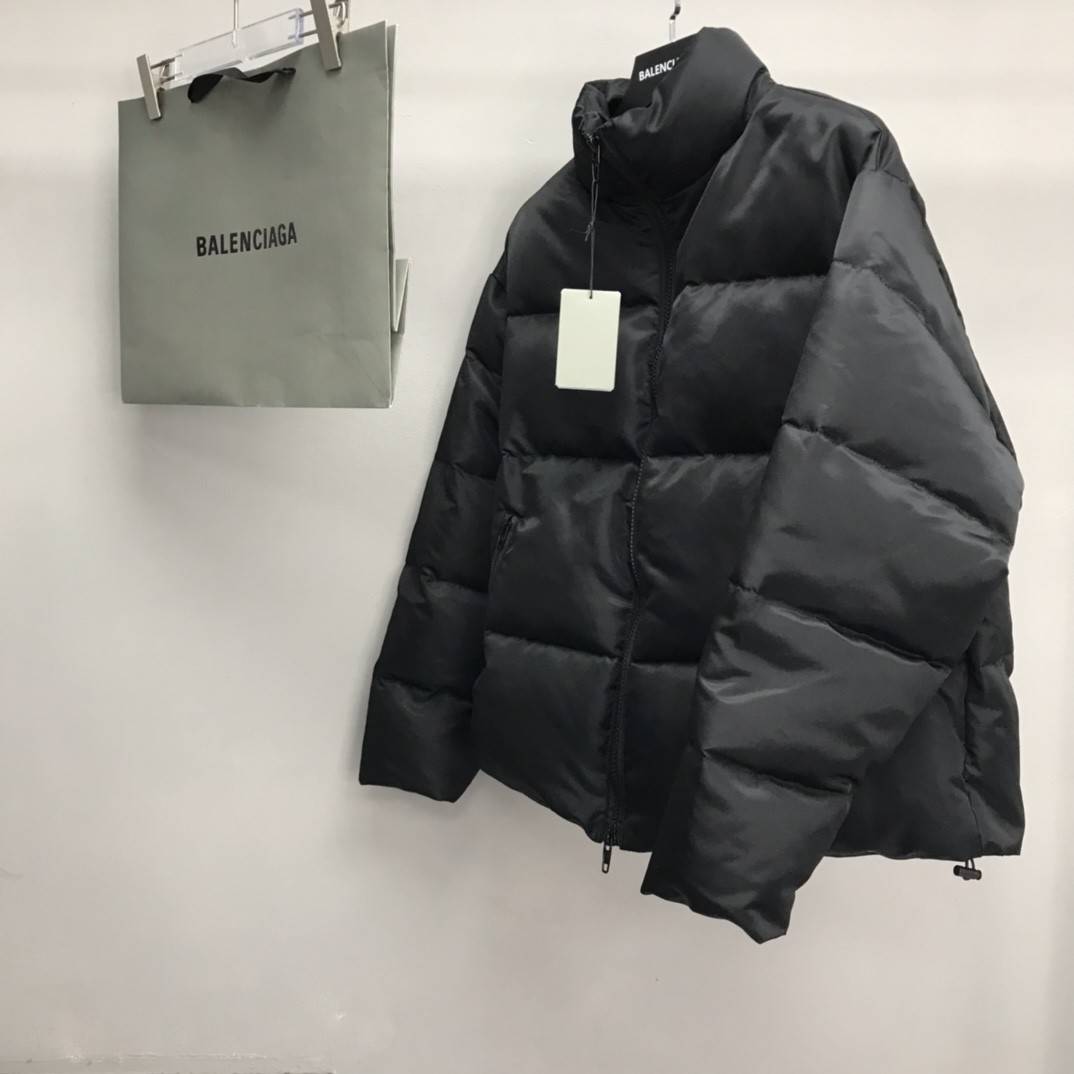 Ba1en*iaga down jacket