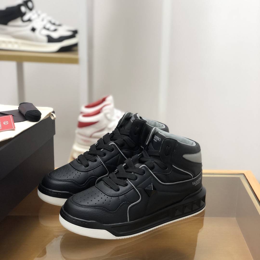 Va1e*ntin0 high-top sneakers