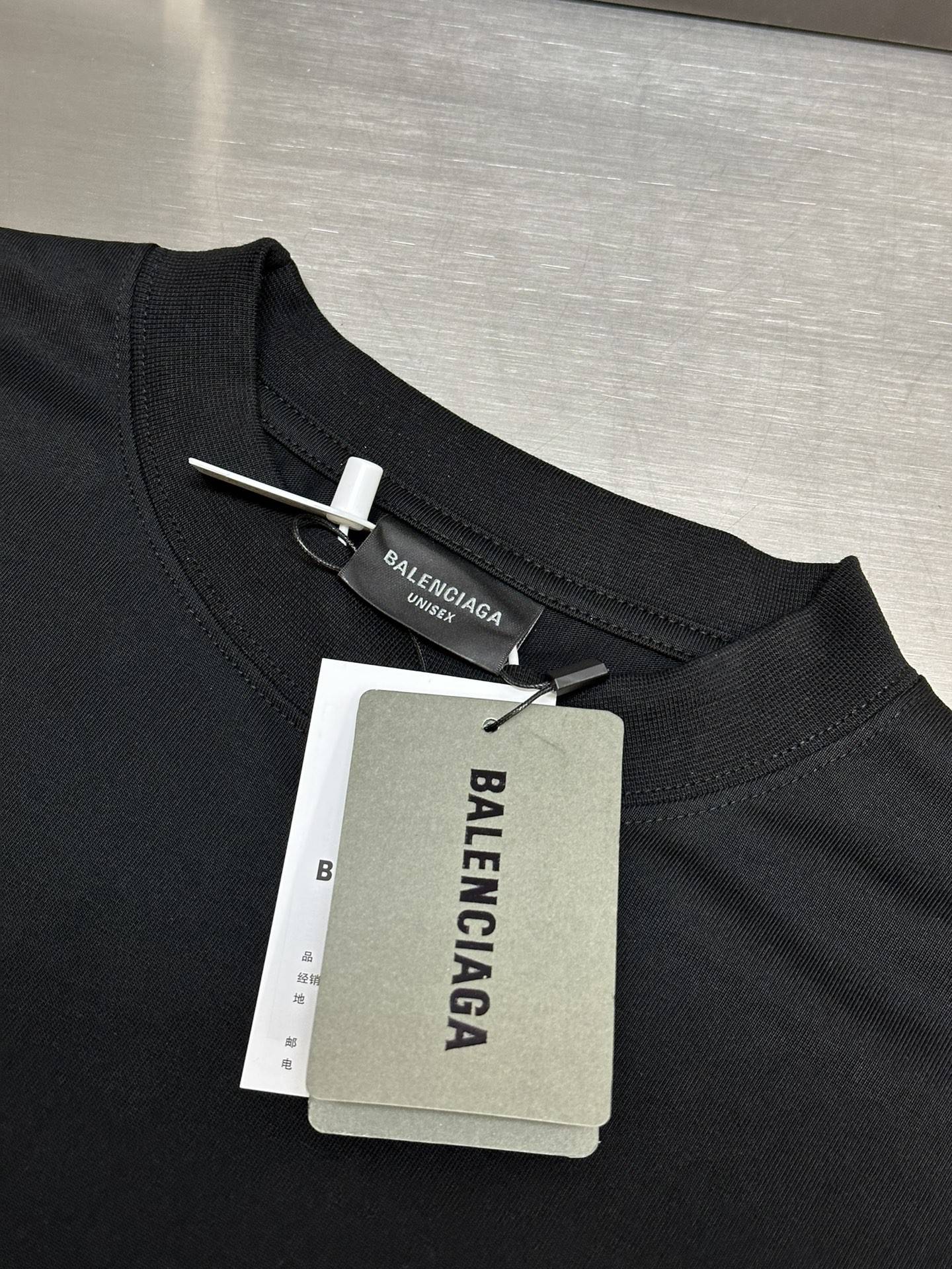 Ba1en*iaga double back embroidered short sleeves