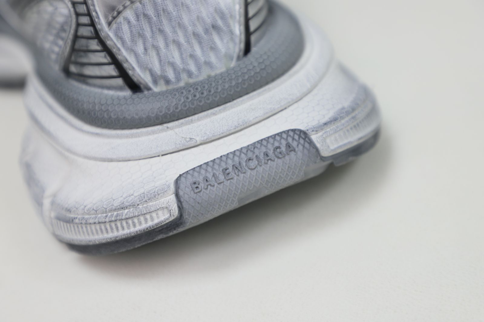 Ba1en*iaga PHANTOM SNEAKER