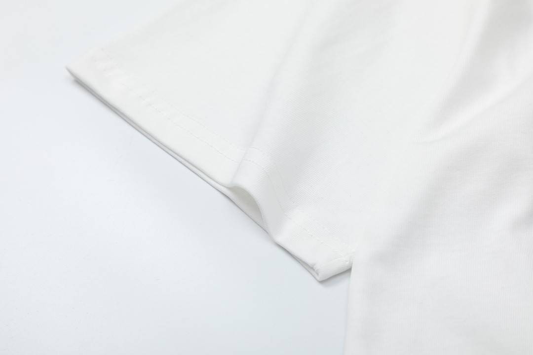 Gvc*1 23SS double G vertical stripe foam printed t-shirt