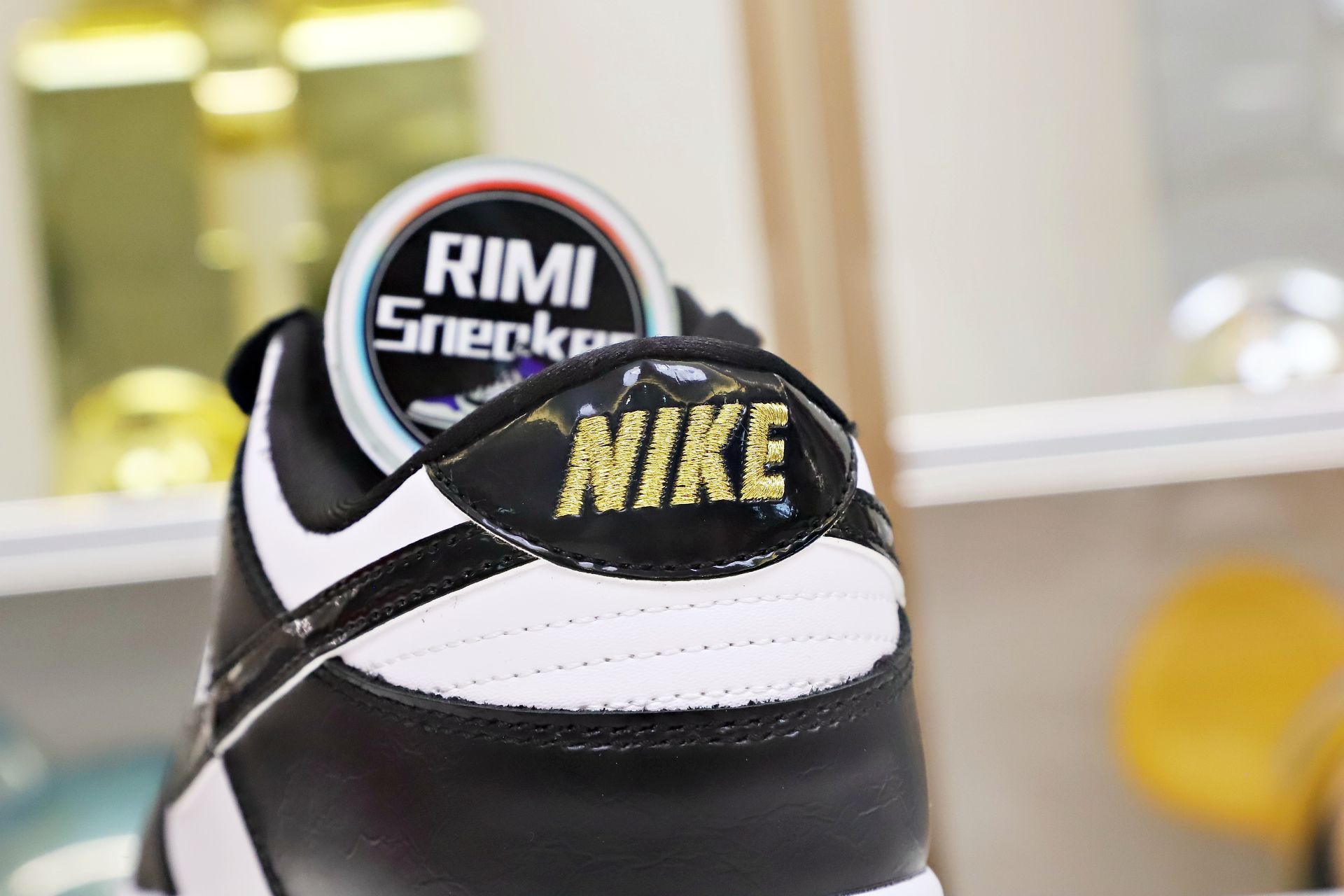DUNK LOW PANDA