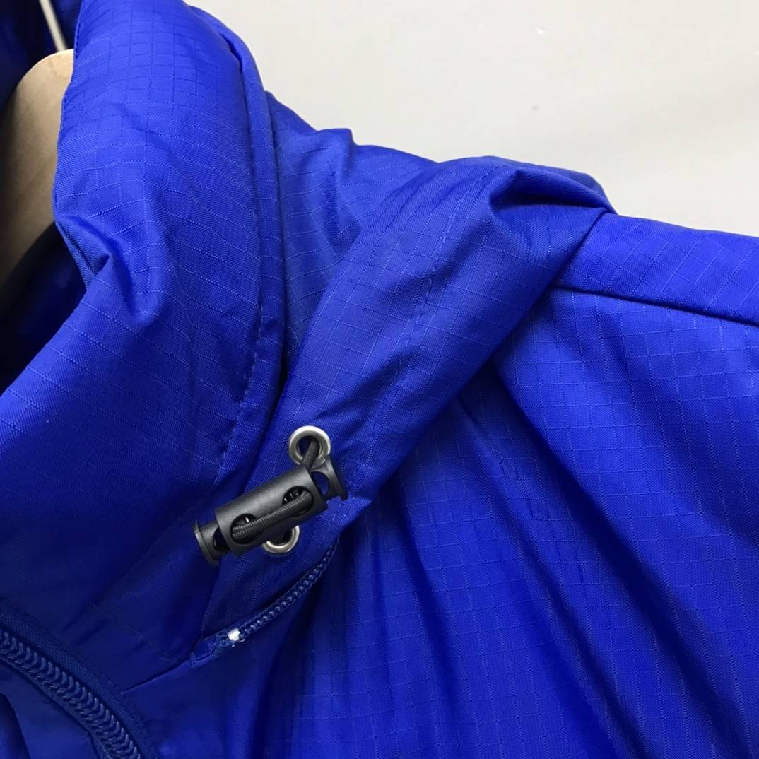 Ba1en*iaga irregular down jacket